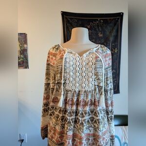 Style‎ And Co. Long Sleeve Blouse And Embroidered Details Size Medium